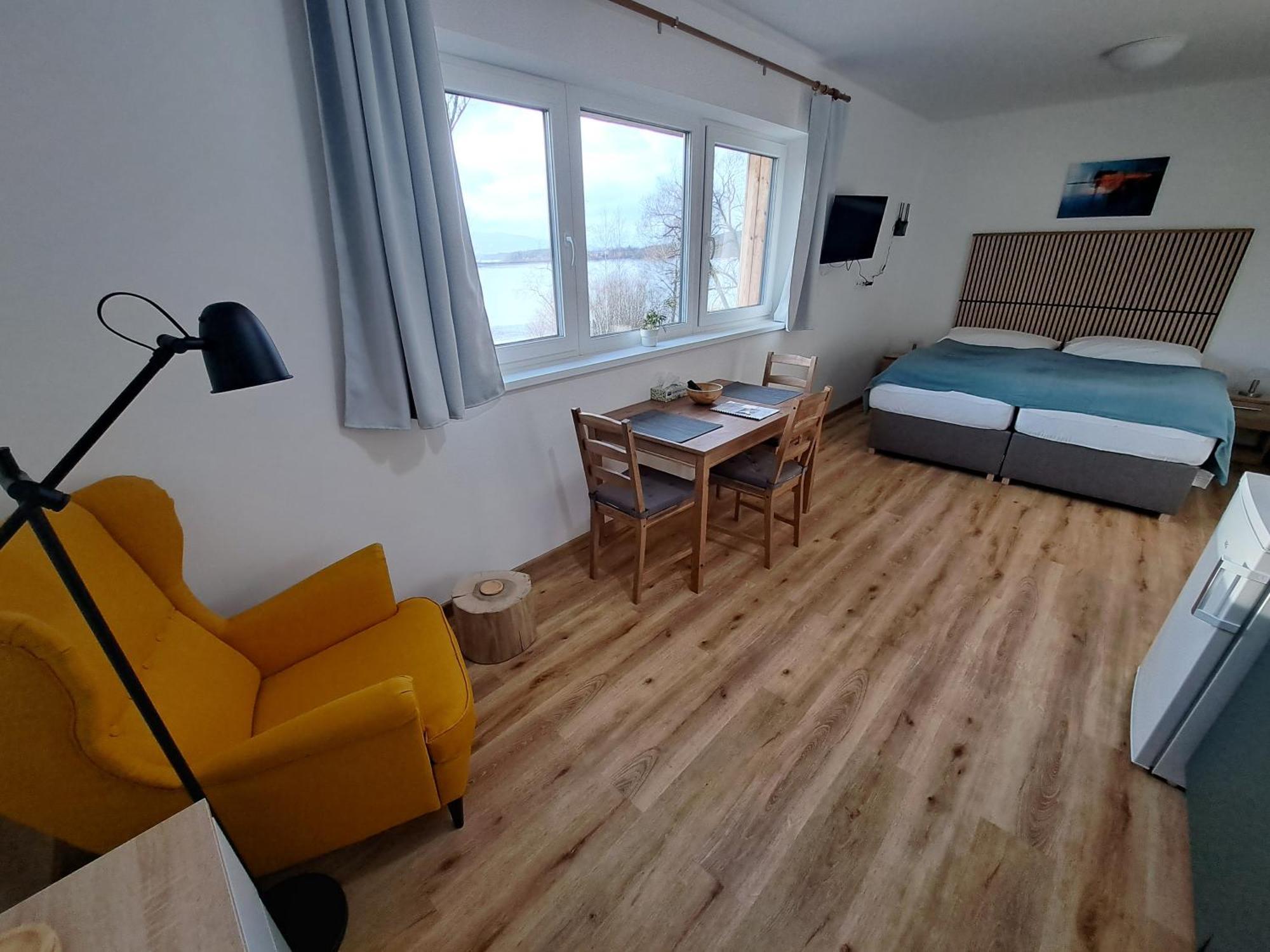 Apartmany - Male Lipno Černá v Pošumaví Eksteriør bilde